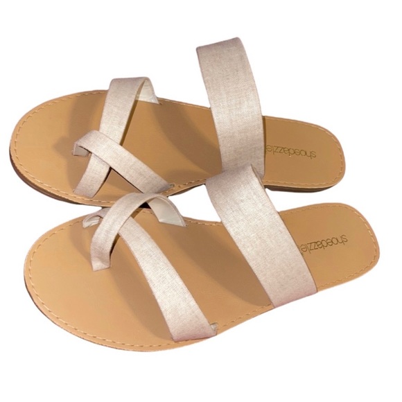 Shoe Dazzle Shoes - ShoeDazzle Cloey flat sandals